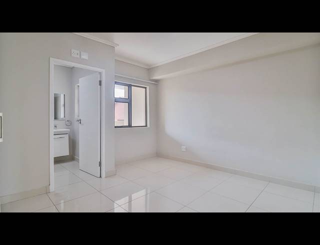 2 BEDROOM APARTMENT FOR SALE IN UMHLANGA RIDGE